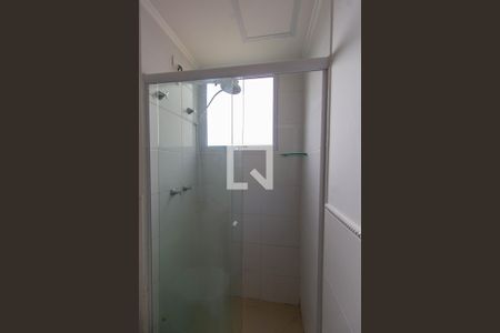 Banheiro de apartamento para alugar com 2 quartos, 55m² em São José, Canoas
