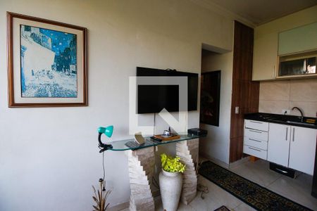 Sala / Cozinha de apartamento para alugar com 1 quarto, 38m² em Paraíso do Morumbi, São Paulo