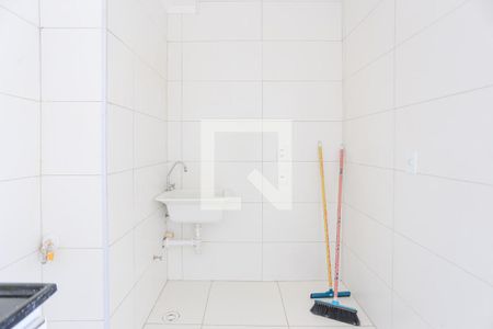 Sala/Cozinha/Área de Serviço de apartamento para alugar com 2 quartos, 35m² em Jaguaré, São Paulo