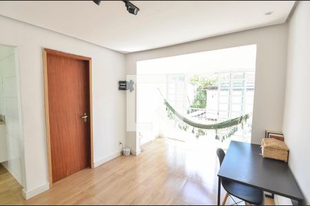 Sala de casa para alugar com 1 quarto, 40m² em Vila Isabel, Rio de Janeiro