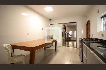Cozinha de casa à venda com 3 quartos, 181m² em Jardim Haia do Carrao, São Paulo
