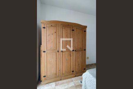 Suite de apartamento para alugar com 2 quartos, 70m² em Vila Assuncao, Praia Grande