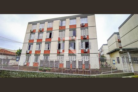 Fachada de apartamento à venda com 3 quartos, 80m² em Medianeira, Porto Alegre