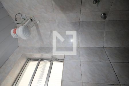 Banheiro de kitnet/studio para alugar com 1 quarto, 30m² em Jardim Santa Genebra Ii (barao Geraldo), Campinas