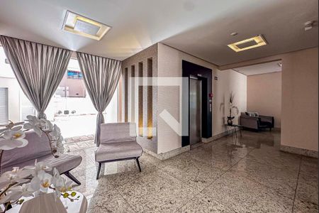 Hall de entrada de apartamento à venda com 3 quartos, 125m² em Vila Assunção, Santo André