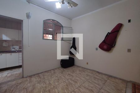 Quarto de casa para alugar com 1 quarto, 49m² em Taquara, Rio de Janeiro