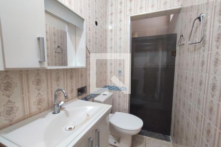 Banheiro de casa para alugar com 1 quarto, 49m² em Taquara, Rio de Janeiro