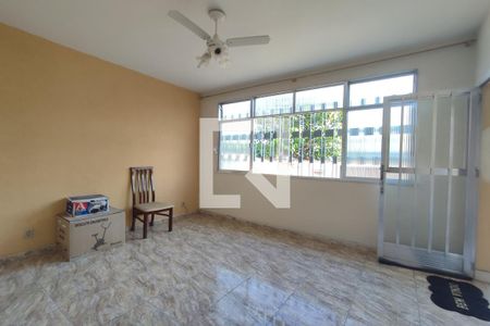 Sala de casa para alugar com 1 quarto, 49m² em Taquara, Rio de Janeiro