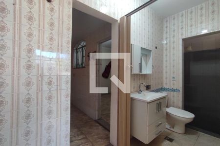 Banheiro de casa para alugar com 1 quarto, 49m² em Taquara, Rio de Janeiro