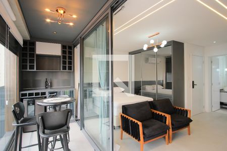 Varanda de kitnet/studio para alugar com 1 quarto, 36m² em Vila Gomes Cardim, São Paulo