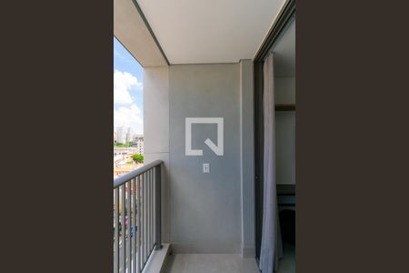 Varanda de kitnet/studio para alugar com 1 quarto, 20m² em Vila Gomes Cardim, São Paulo