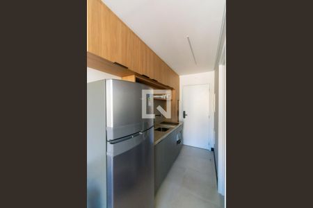 Cozinha de kitnet/studio para alugar com 1 quarto, 20m² em Vila Gomes Cardim, São Paulo