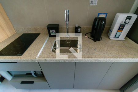 Cozinha de kitnet/studio para alugar com 1 quarto, 20m² em Vila Gomes Cardim, São Paulo