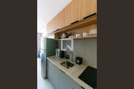 Cozinha de kitnet/studio para alugar com 1 quarto, 20m² em Vila Gomes Cardim, São Paulo