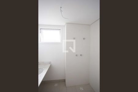 Banheiro da Suíte 2 de apartamento à venda com 3 quartos, 130m² em Centro, Diadema