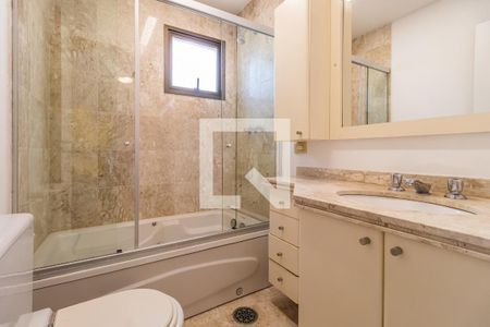 Banheiro da Suíte 2 de apartamento para alugar com 4 quartos, 192m² em Alphaville, Barueri