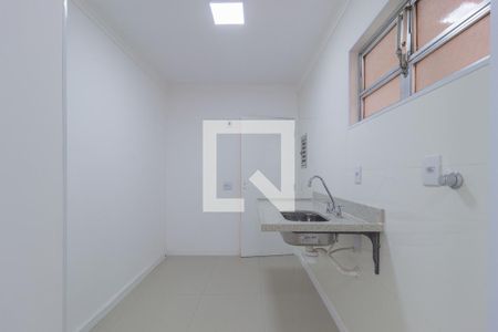 Cozinha de apartamento para alugar com 2 quartos, 60m² em Água Rasa, São Paulo