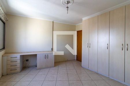 Quarto 2 de apartamento para alugar com 2 quartos, 101m² em Centro, Campinas