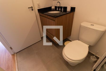 Banheiro de kitnet/studio à venda com 1 quarto, 27m² em Perdizes, São Paulo