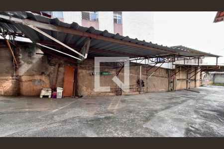 Garagem de casa para alugar com 4 quartos, 310m² em Colégio Batista, Belo Horizonte