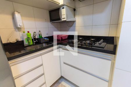 Cozinha de apartamento à venda com 2 quartos, 30m² em Vila Ré, São Paulo