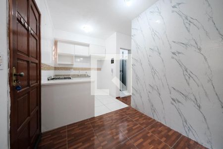 Sala/Cozinha de apartamento à venda com 2 quartos, 44m² em Vila Araguaia, São Paulo