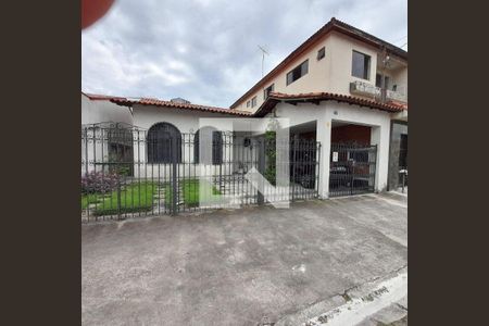 Casa à venda com 3 quartos, 125m² em Jardim Santa Francisca, Guarulhos