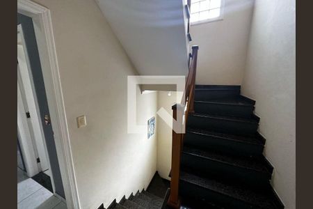 Casa à venda com 4 quartos, 200m² em Jardim Zaira, Guarulhos