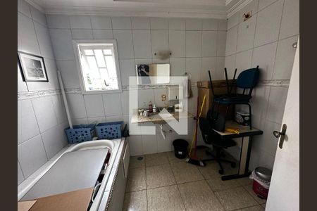 Casa à venda com 4 quartos, 200m² em Jardim Zaira, Guarulhos