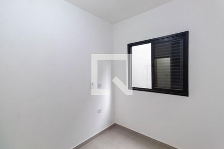 Quarto 1 de apartamento para alugar com 2 quartos, 38m² em Vila Granada, São Paulo