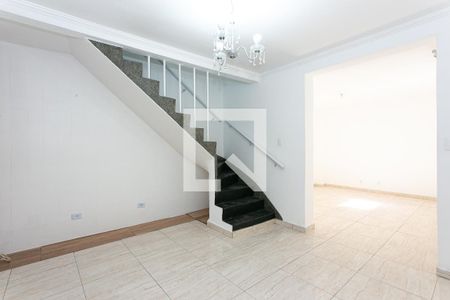 Sala 1 de casa para alugar com 2 quartos, 65m² em Vila Santo Estevão, São Paulo