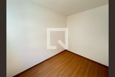 Quarto 2 de apartamento à venda com 2 quartos, 43m² em Vila Barros, Guarulhos