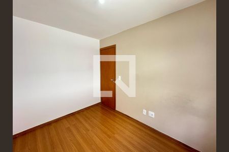 Quarto 2 de apartamento à venda com 2 quartos, 43m² em Vila Barros, Guarulhos
