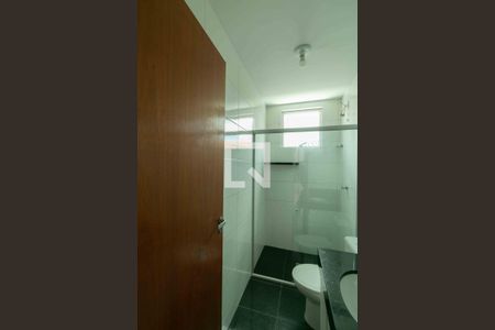 Banheiro Social de casa à venda com 3 quartos, 90m² em Santa Monica, Belo Horizonte