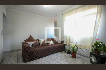 Sala de casa à venda com 3 quartos, 450m² em Vila Bela, São Paulo