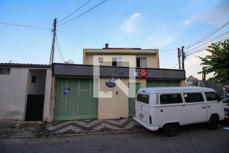 Fachada de casa à venda com 3 quartos, 450m² em Vila Bela, São Paulo