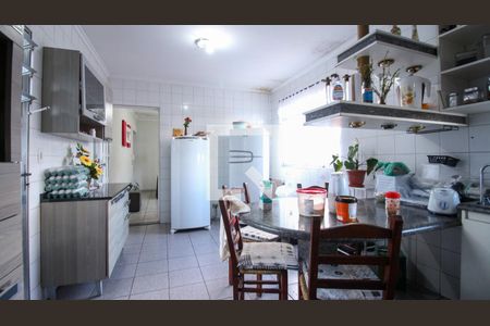Cozinha de casa à venda com 3 quartos, 450m² em Vila Bela, São Paulo