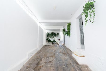 Garagem de casa à venda com 3 quartos, 360m² em Novo Riacho, Contagem