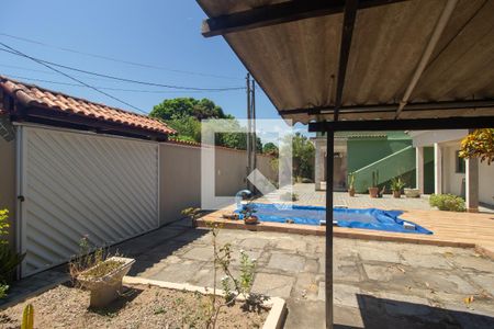 Garagem de casa para alugar com 5 quartos, 548m² em Guaratiba, Rio de Janeiro