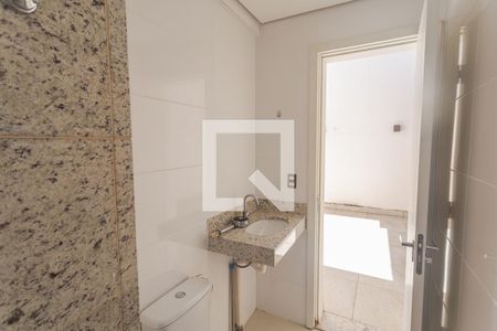 Banheiro Social da Cobertura de apartamento para alugar com 2 quartos, 134m² em Sion, Belo Horizonte