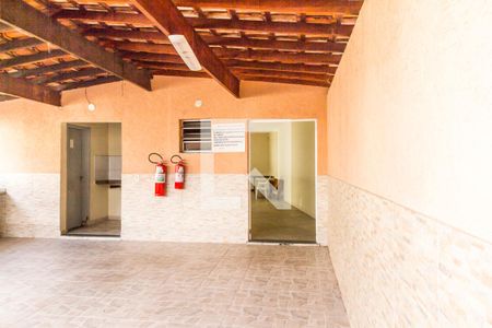 Área comum - Salão de festas de apartamento para alugar com 2 quartos, 51m² em Jardim Santa Tereza, Carapicuíba
