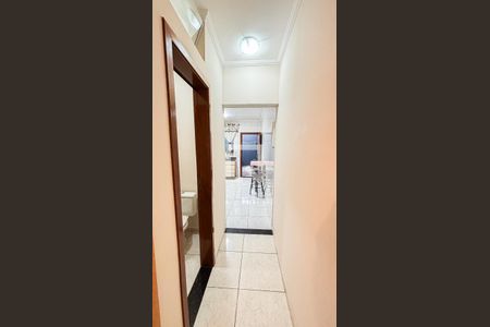 Corredor de casa à venda com 3 quartos, 110m² em Vila Homero Thon, Santo André