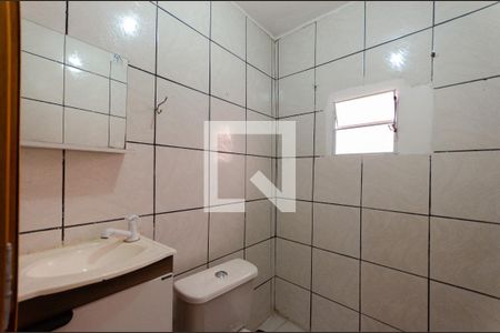 Banheiro de casa para alugar com 1 quarto, 60m² em Jardim Cachoeira, São Paulo