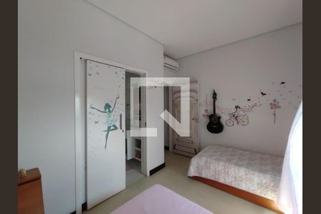 Foto 12 de casa de condomínio à venda com 3 quartos, 255m² em Swiss Park, Campinas