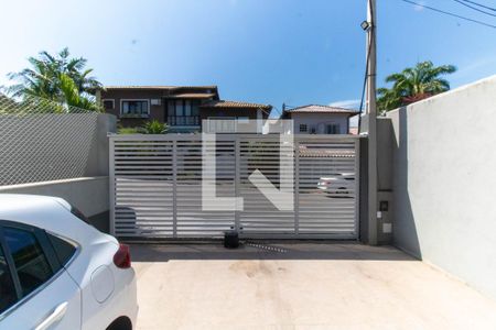 Garagem de casa à venda com 5 quartos, 296m² em Camboinhas, Niterói