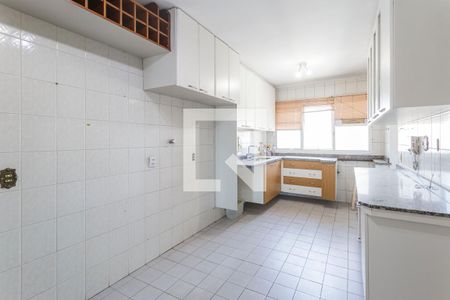 Cozinha de apartamento à venda com 4 quartos, 180m² em Moema, São Paulo