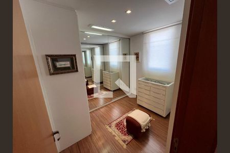 Apartamento à venda com 4 quartos, 292m² em Buritis, Belo Horizonte