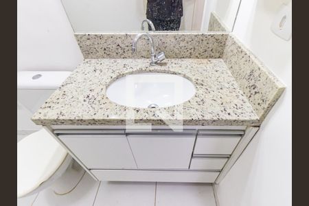 Banheiro 1 de casa à venda com 3 quartos, 210m² em Vila Regente Feijó, São Paulo