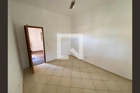 Quarto 1 de casa à venda com 4 quartos, 250m² em Pilares Frente, Rio de Janeiro