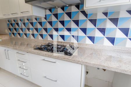 Cozinha de apartamento para alugar com 2 quartos, 123m² em Itaim Bibi, São Paulo
